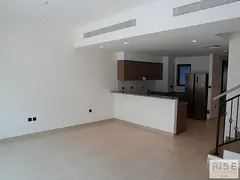 Luxury 5BR Townhouse| Spacious Layout | Near the gate in front of the lagoons &amp; pool