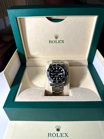 Rolex Submariner with Box - Stainless Steel, Black Dial 2023