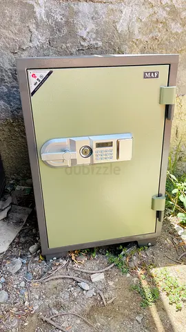 Digital locker