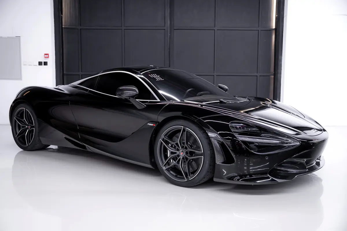 McLaren 720S 2018 — photo 1 of 13