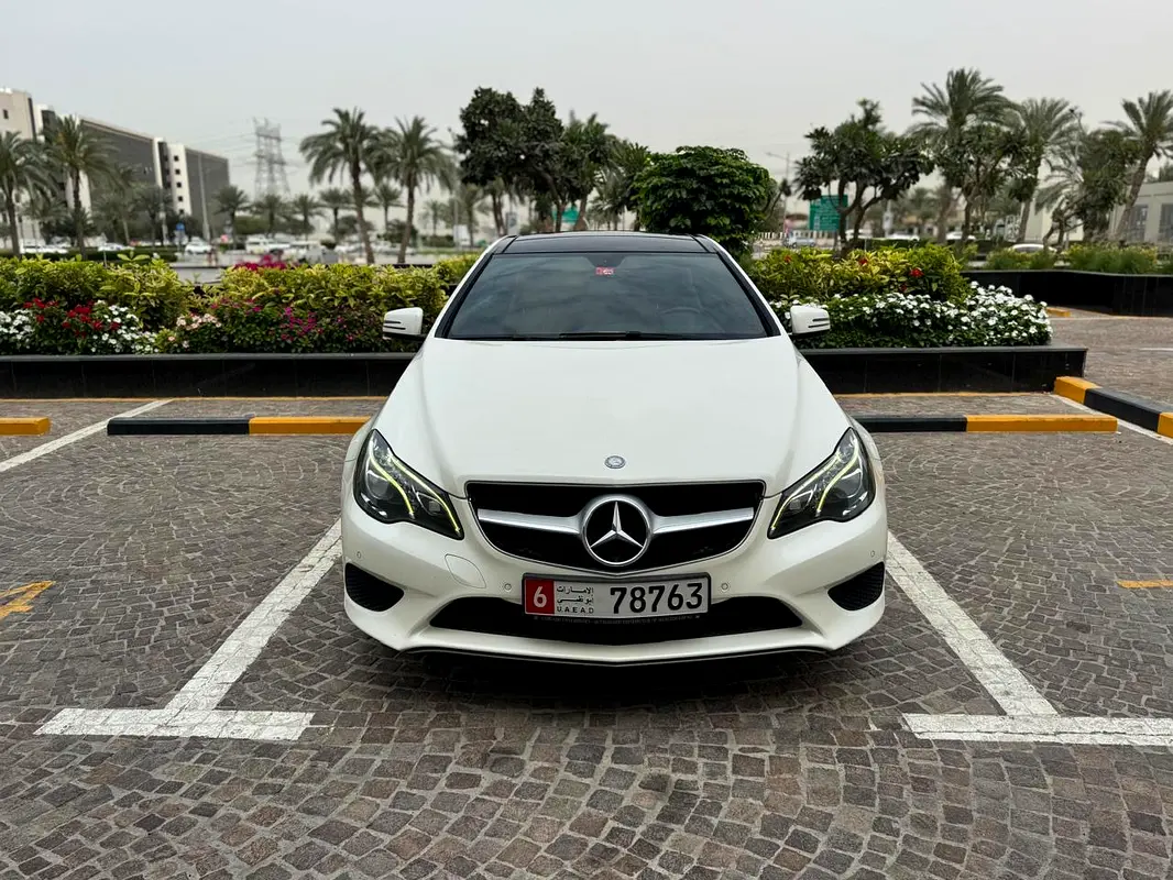Mercedes-Benz E-Class 2014 — photo 1 of 16