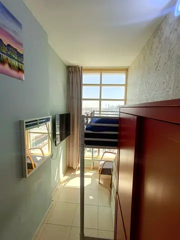 Furnished Cornet Unit / Luxuriously Study Room / Full size Windows / Panoramic Road View 🔝 /  Dubai