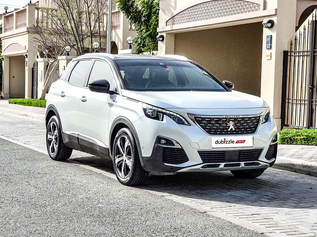 Peugeot 3008 2018 — photo 1 of 19