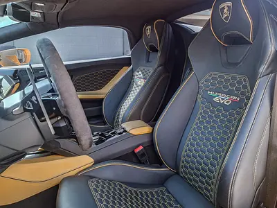 2023 Lamborghini HURACAN thumbnail 11