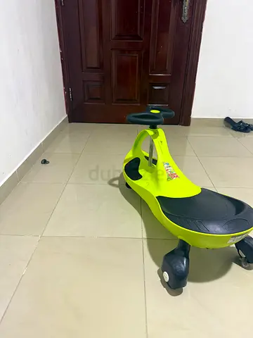 Kids Ride-On Wiggle Car / Plasma Car - Good Condition