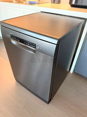 Bosch SilencePlus Serie 4, 12 Place Settings, Freestanding Dishwasher, EcoSilence Drive, VarioDrawer