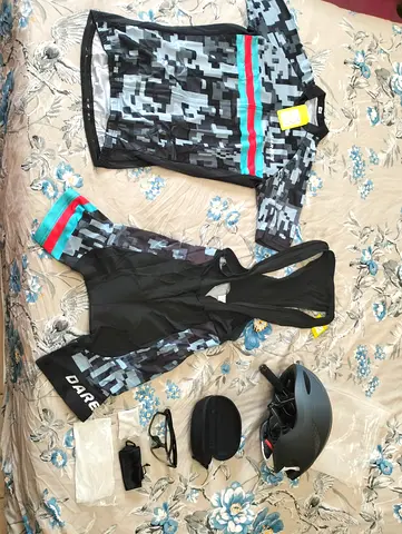 New Full set for cycling for 300 AED all: High Quality adjustable size helmet,glasses,T-shirt, Short