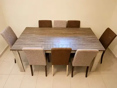 Dining table 8 seater