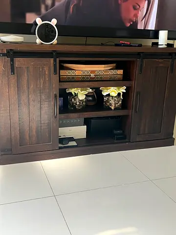 Tv table