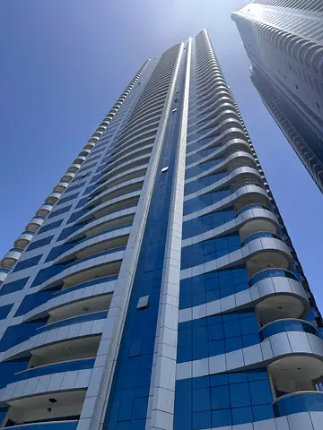 For Rent in Sharjah – Al Khan A premium studio with elegant finishing and an excellent layout. Studio Details: Studio Spacious area Modern and eleg