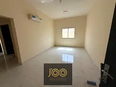 Central location | Large area | Close to exits and services | Excellent price