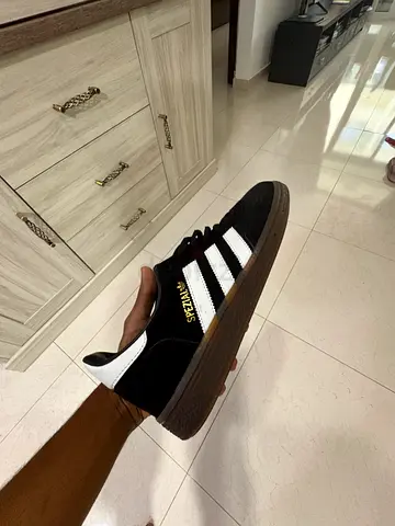 Brand new pair of black Adidas sambas mastercopy same to same built good fresh  - size 8