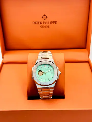 Patek Philippe style stainless steel watch with mint green dial (pre-owned)
