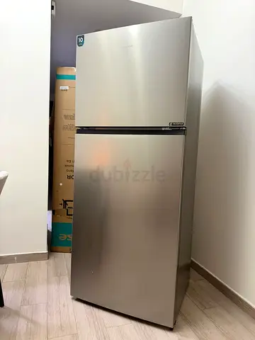 Hisense 488 Liter Refrigerator Double Door Top Mount Silver Model RT488N4ASUMin 1 year manufacturer