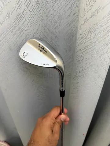 Titleist 56 degree 14bounce wedge