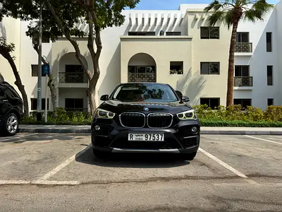 BMW X1 sDrive20i 2016 GCC Specs | Panoramic Roof
