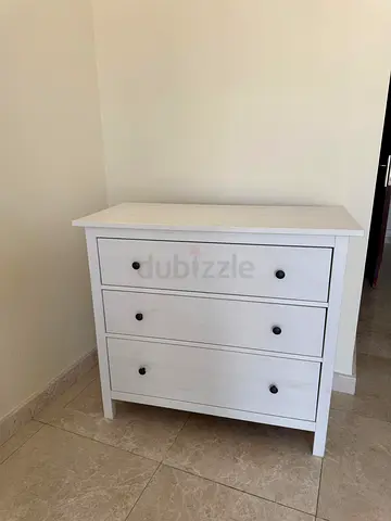 Hemnes chest of 3 drawers in white