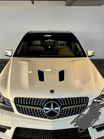 Mercedes-Benz C200 | 2008 | Full C63 AMG Body Facelift Conversion | Immaculate