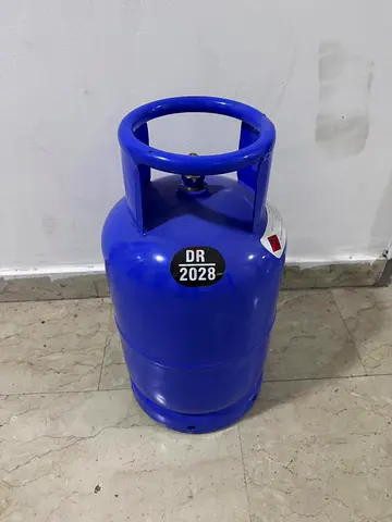 We selling adnoc empty gas cylinder