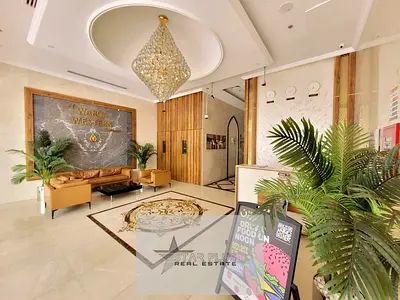 3BEDROOM 4 WASHROOM APARTMENT WITH GYM POOL PARKING KIDS PLAY AREA NEAR TO EXITE