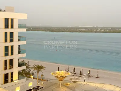 Sea view | Beach Access | Vacant | Book Now