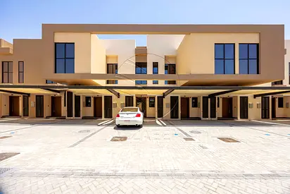 √EXCLUSIVE! Spacious 2BR+Maid | Single Row Mid√