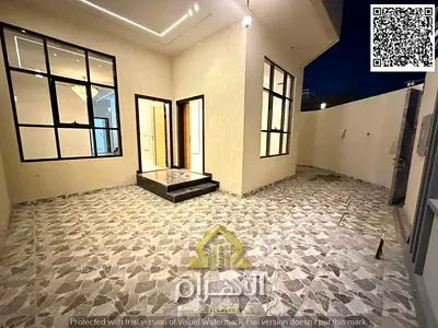 فيلا عصرية تقع على شارع رئيسي، بدون رسوم تسجيل.