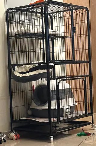 Large Black Metal Pet Cage with Wheels — Good Condition