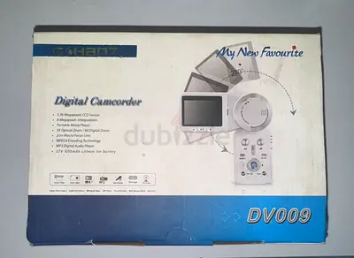 Used DV009 Digital Camcorder (boxed) - Basic Handycam with 270° Screen