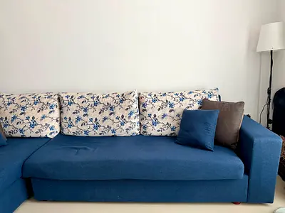 4 seater L shape sofa ( 3 meters )
