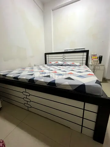 200x180 king size bed+cot for sale