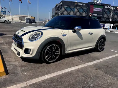 Stunning MINI Cooper S JCW 2018 | GCC Specs | Lady driven | Low Mileage