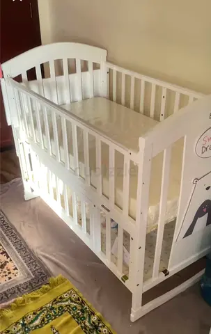 Baby crib for sale with rocker and wheels