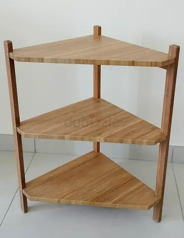 Bathroom shelf
