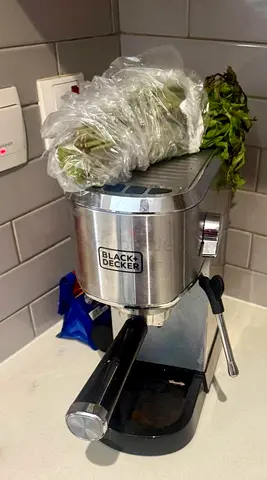 🏠 MOVING OUT SALE – Stainless Steel Espresso Machine