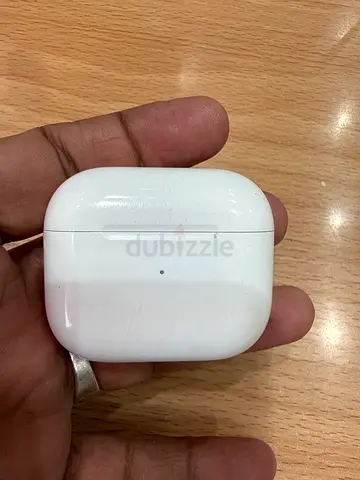 Used Apple AirPods (3rd gen) charging case - White single headset
