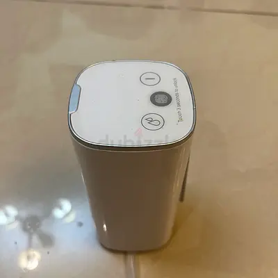 Portable White electric water dispenser / Humidifier (compact) - Used