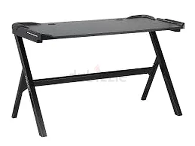Sturdy Black Z-shaped Computer / Gaming Desk - Excellent Condition