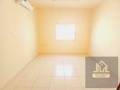 Ready to move apartment available prime location with balcony near bus station