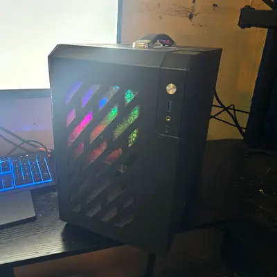MICRO GAMING/WORKSTATION LIQUID COOLED PORTABLE PC: Ryzen 7 5700X Processor | GPU OPTION | 32GB RAM