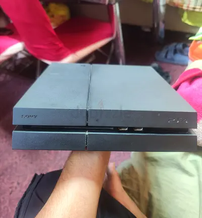 Used Sony PlayStation 4 Slim Console - Good Condition with one controller