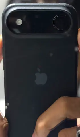 Apple iPhone Air 17