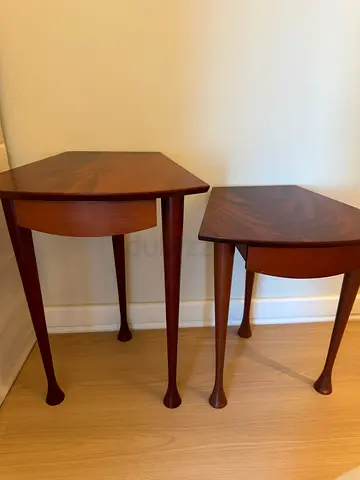 Set 2 night stand table