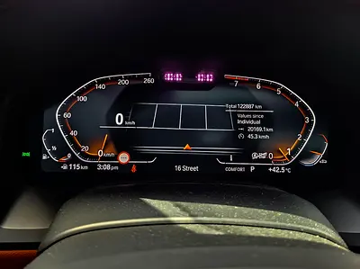 2022 BMW 8-SERIES photo 15