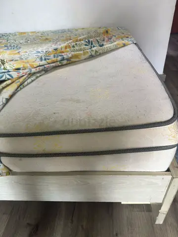 Mattress  size - 150*200*25