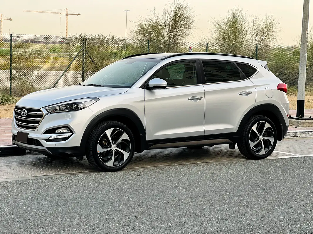 Hyundai Tucson 2016 — photo 1 of 18