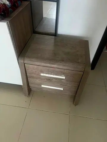SIDE TABLE AED 50
