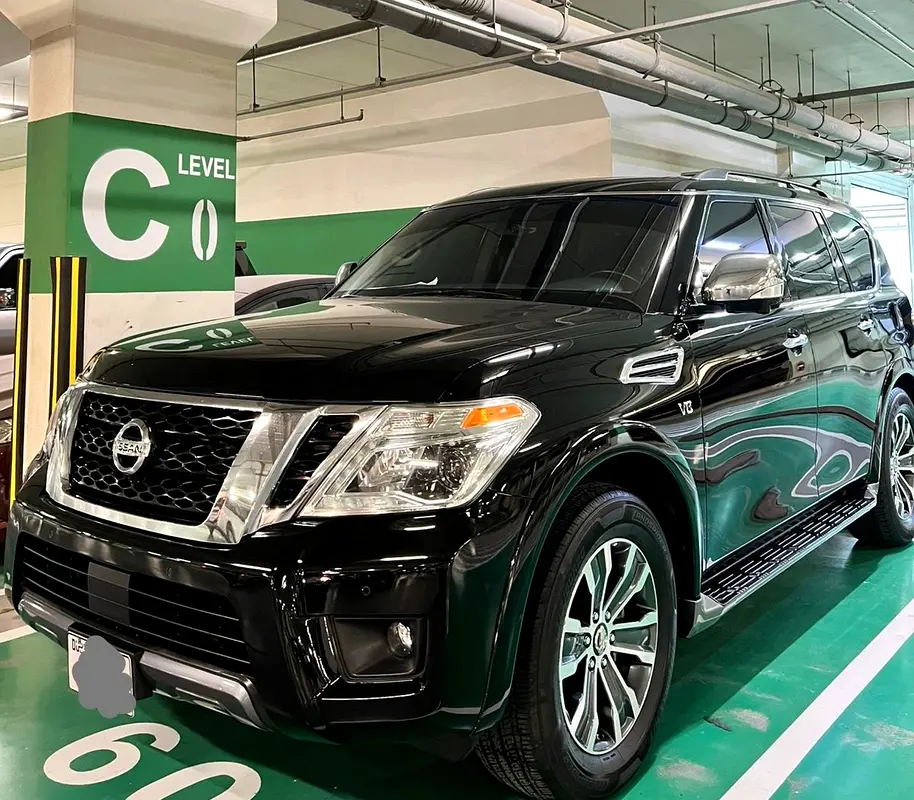Nissan Armada 2019 — photo 1 of 8