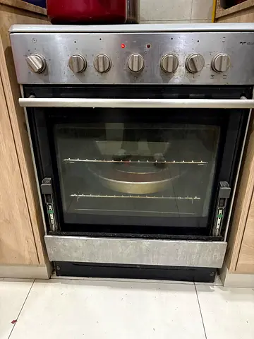 Oven