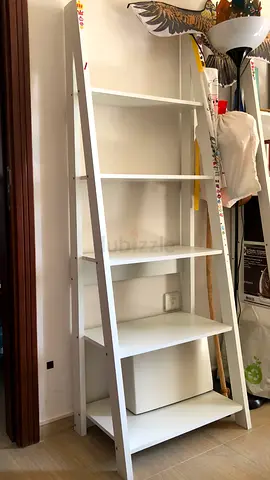 White Leaning Ladder Shelf - 6-Tier Storage Unit